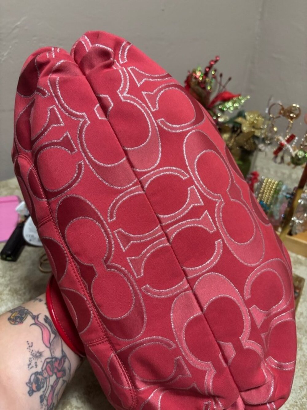 Coach Poppy Signature Shoulder Tote - Picture 11 of 12